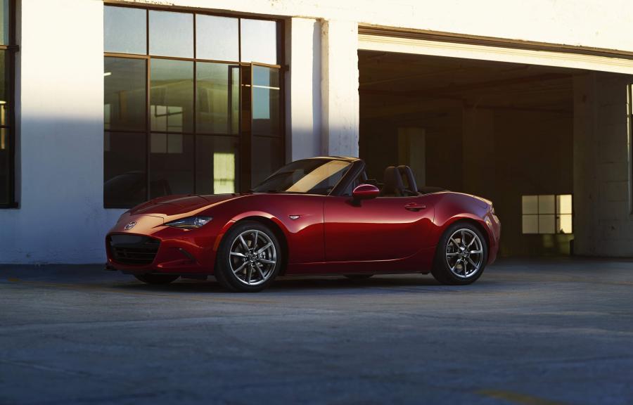  Mazda MX-5 Miata (ND) 2016 года  (NA) (фото 37 из 40)